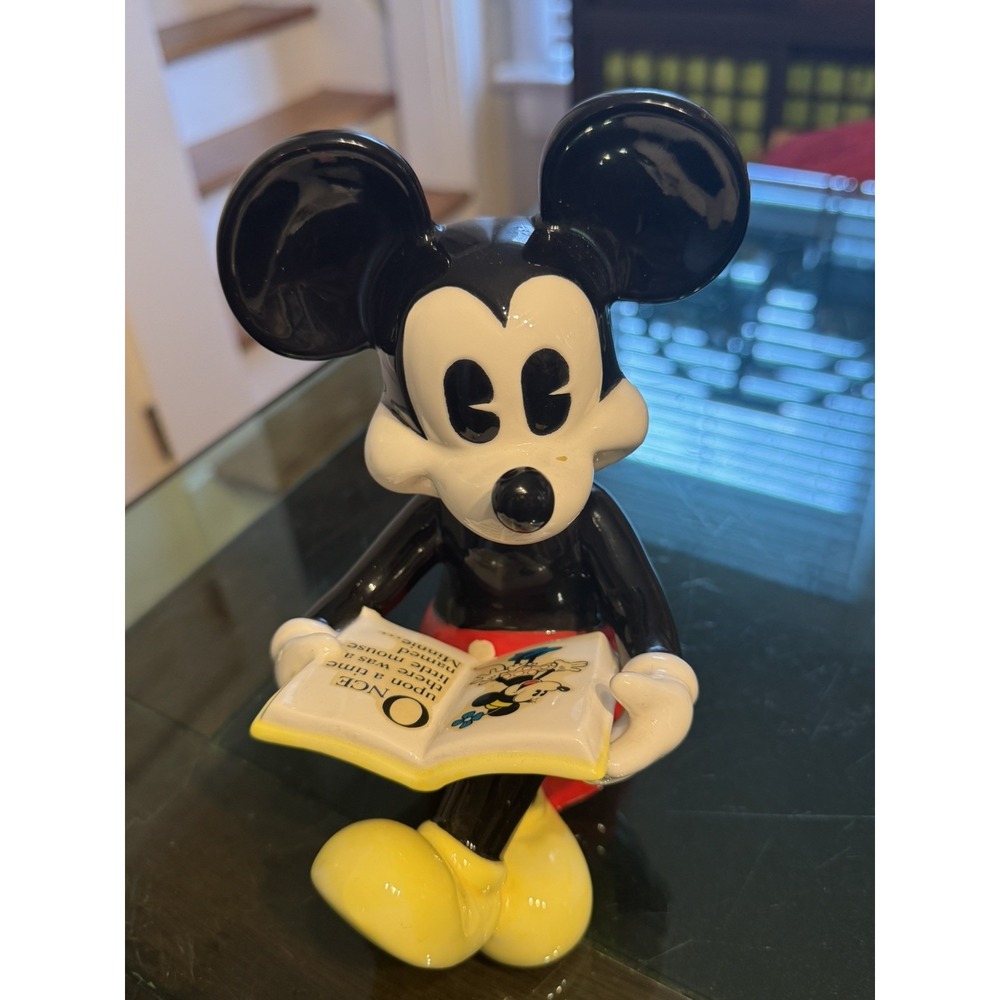 Vintage Disney Mickey Mouse Reading Figurine – Ceramic Collectible Home Décor